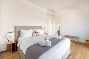 The HostMaster Metropolitan Penthouse