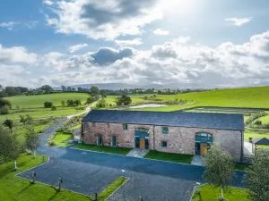 Brockram & Keld Barns - Warcop