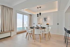 Huswell - Panoramic seaview apartment in t Zoute