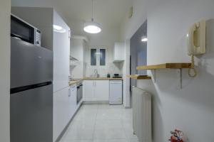 Fully Renovated Flat in Prime Athens Location