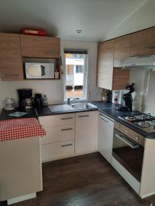 Campings Camping Quiberon - Mobilhomes Bord de Mer, Conguel : photos des chambres