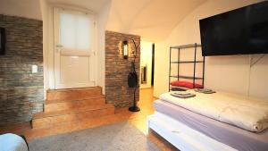 fully equipped apartment near main station