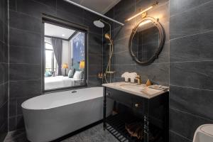 Phòng Đôi (Double Room)