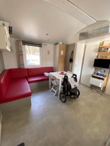 Campings Camping Quiberon - Mobilhomes Bord de Mer, Conguel : Bungalow - Vue sur Mer 