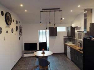 Appartement charmant à Avignon, 45 m² avec piscine partagée