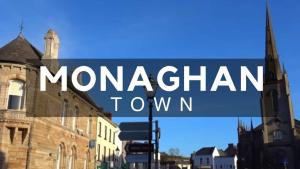 obrázek - Monaghan Town House sleeps 12 5 mins walk to Town Centre