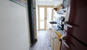 Guyscliffe Farm Apartment