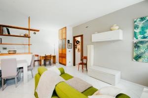 FREE PARKING - AllOmbra dellEremo