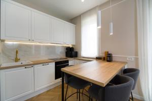 Melius Apartment Split