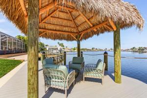 BIG WATER VIEW!, Heated Saltwater Pool and Spa - Villa Manatees Crossing - Roelens