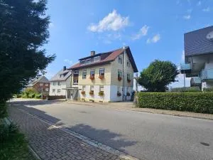 Haus Loks - Erlenbach