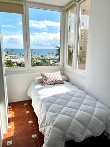 Playamar Deluxe pool & Beach Torremolinos Sinese design homes