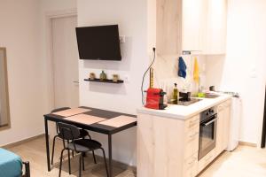 Zeusplace G7 Studio Neoi Poroi