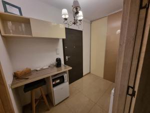 DeLuxe Jacuzzi & Baldaquin Studio