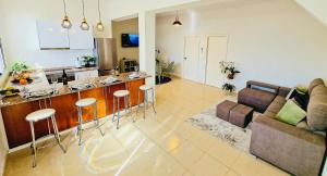 Sunshine Palace Madeira - Live Your Sunniest Dream!