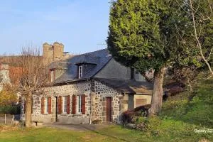 L'Oustal dé l'Adrienne é Jean , Gite de campagne au pied des montagnes - Saint-Cernin