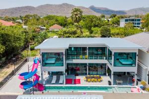 U TOO!! Poolvilla Huahin