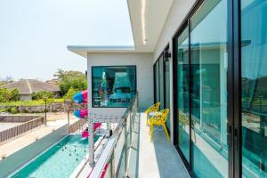 U TOO!! Poolvilla Huahin