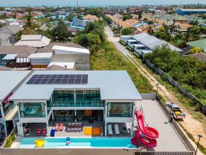 For U Poolvilla Huahin วิลล่าหลังใหญ่ใกล้เมืองใกล้ทะเล