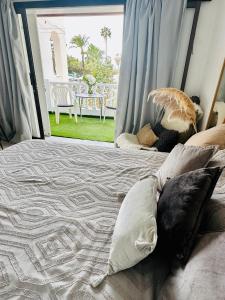 Sunny Sea View Apartment Center of Las Americas