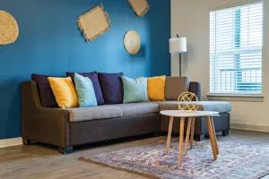 Complete Tranquil Apartment 10 Min to Parks Allows Pets, Resort-Style Amenities - Bear Island