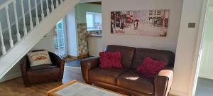 Wisteria Cottage an authentic and enchanting 2 bedroom cottage experience close to Brecon Beacons