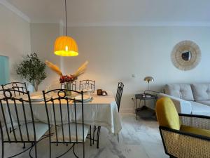 Comeback NOCHES DE BLANCO SATÉN