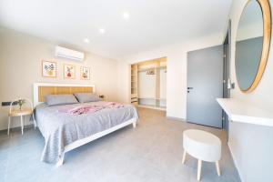 Casa Oliva City 2 with Pool & Sauna & Jakuzi & BBQ