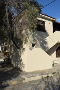 Serenity Agia Eleni Vacation House