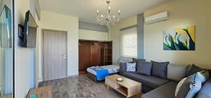 HARA APARTMENT In Front Of The Beach