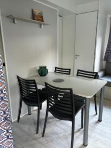 Campings Camping Quiberon - Mobilhomes Bord de Mer, Conguel : photos des chambres