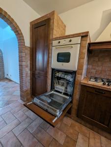 La Villetta del Gelso bianco - FAMILY, charming, spacious Rustic Villa with Garden & BBQ near Rome, Anzio e Nettuno