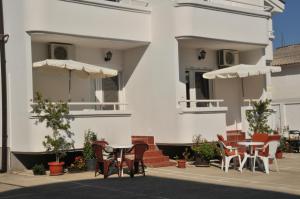 Guest House Nura