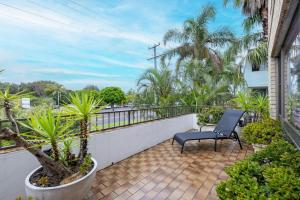 14 The Dunes large unit with pool tennis court and directly across from Fingal beach