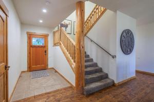 Game Room, Private Hot Tub & Suncadia Pool Access