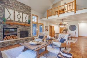 Game Room, Private Hot Tub & Suncadia Pool Access