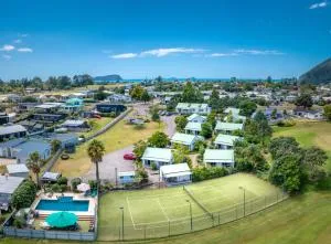 帕瓦努伊松树汽车旅馆 - Slipper Island