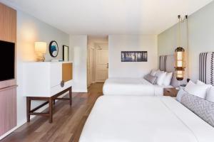 Deluxe Queen Room with Two Queen Beds room in Wyndham Santa Monica At The Pier