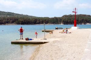 Apartments with WiFi Cres - 22751 