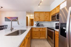 2640 Tenderfoot Lodge Condo