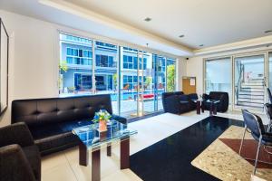 Avenue Residence by Fantasea Beach