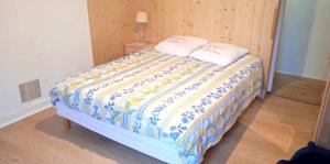 Appartement cosy à Néris-les-Bains - 30 m² - Parking