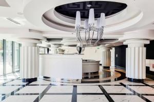 ANS Hanza Tower Apartment No 701 - Swimming pool, sauna, jacuzzi, viewing terrace