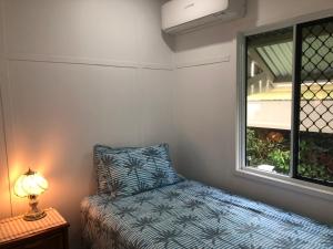 Sandhills Cottage - 3 Meadow Street Keppel Sands