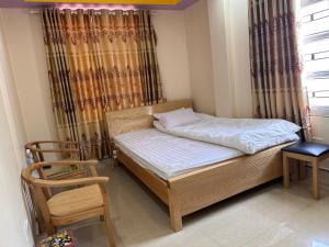 TIẾN CƯỜNG HOTEL