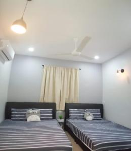 Pantai Remis Homestay 118A