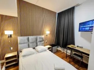 Hotel Holland Lodge - 费尔普