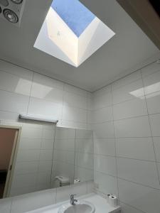 Bentleighs Magnificent Beautifully renovated and extended 1920s period family home.