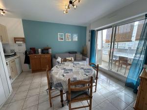 Appartement 2 pièces, 5 couchages, parking privé, proche plage et commerces, Saint-Hilaire-de-Riez - FR-1-224C-287