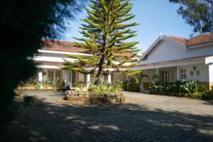 Marlihill Bungalow - A CGH Earth SAHA Experience